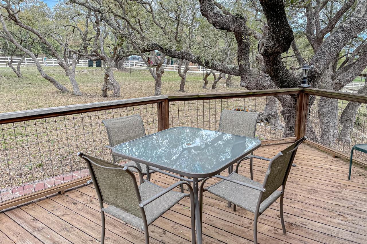 Grand River Retreat Wimberley Extérieur photo