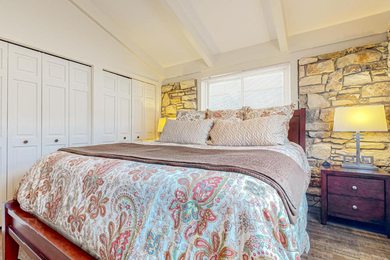 Grand River Retreat Wimberley Extérieur photo